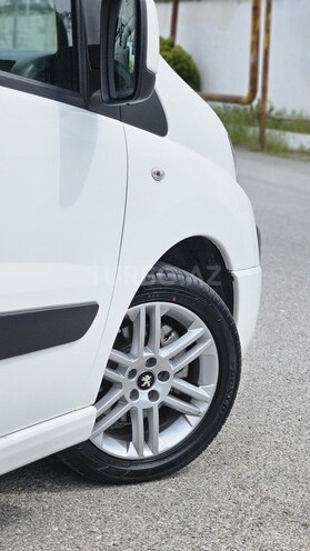 Peugeot Expert-7