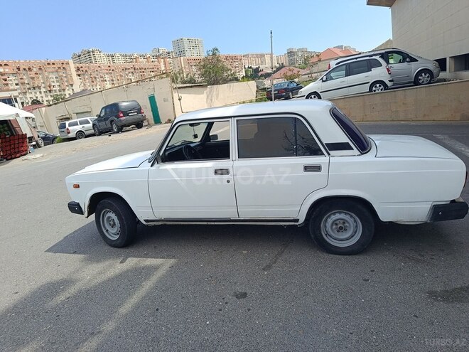 LADA (VAZ) 2107-4