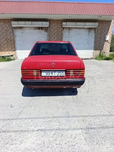 Mercedes 190-3