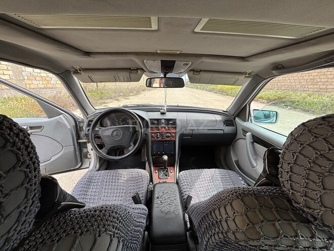 Mercedes C 180-18