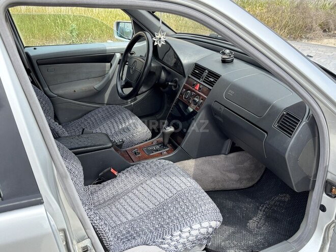 Mercedes C 180-10