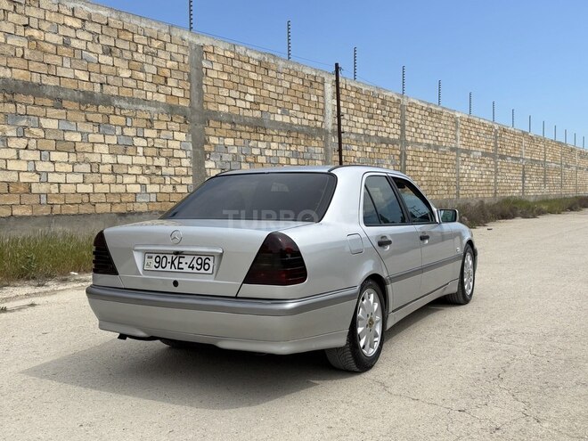 Mercedes C 180-6