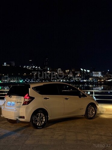 Nissan Note-15