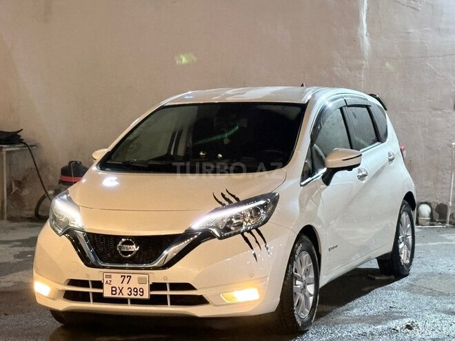 Nissan Note-1