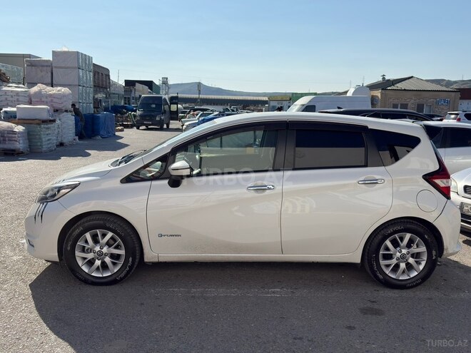 Nissan Note-12