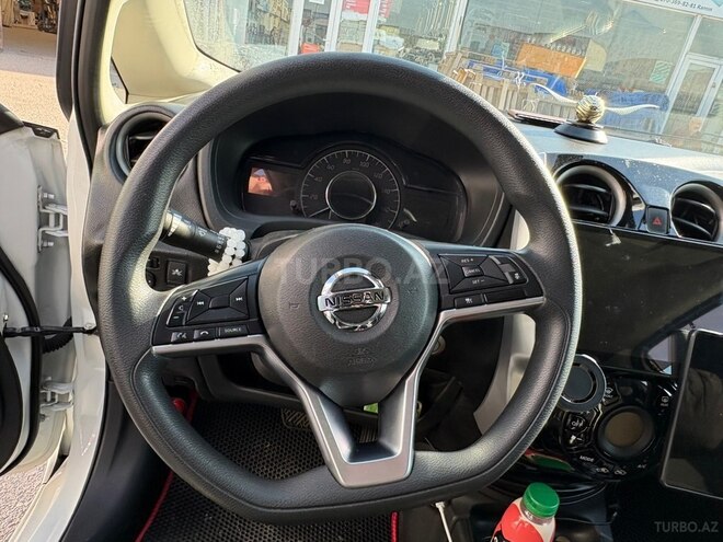 Nissan Note-3