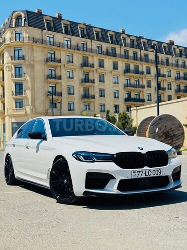 BMW 530e-4