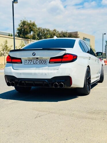 BMW 530e-8