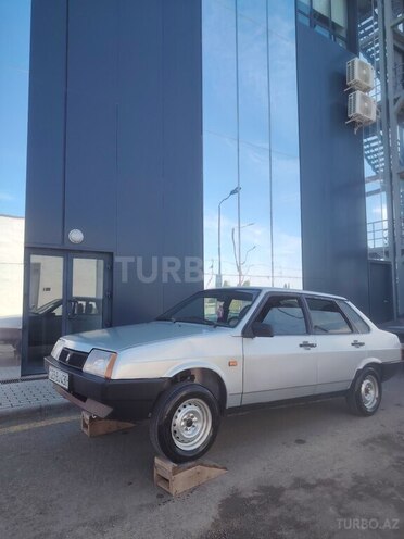 LADA (VAZ) 21099-2