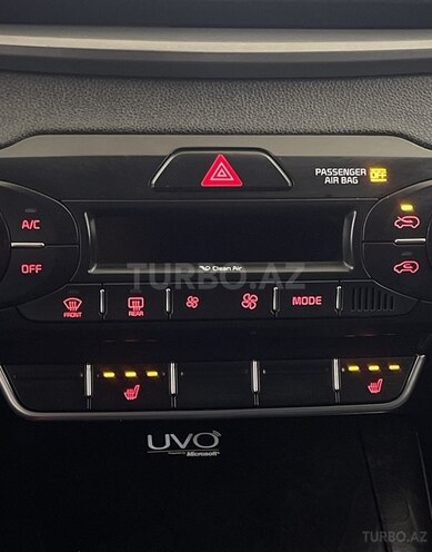 Kia Sorento-12