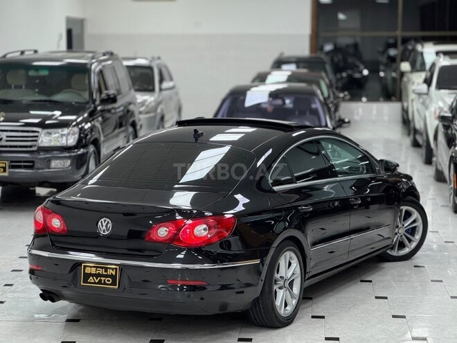 Volkswagen Passat CC-11