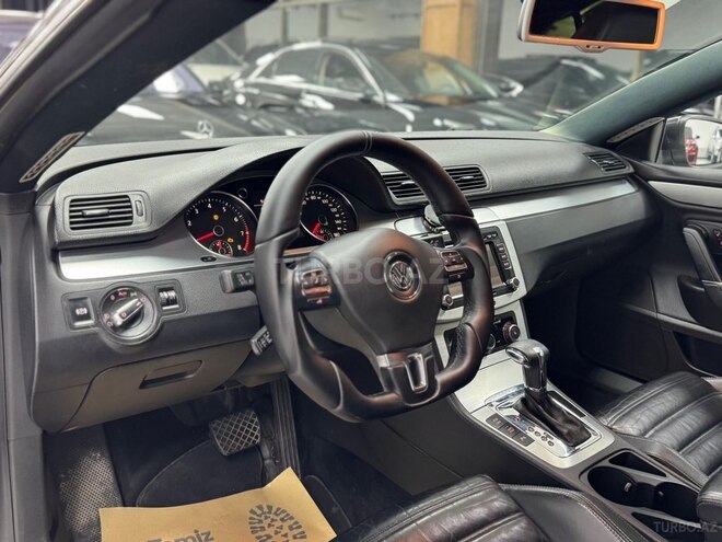 Volkswagen Passat CC-13