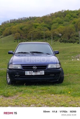 Opel Astra-1