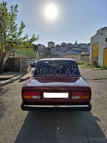 LADA (VAZ) 2107-2