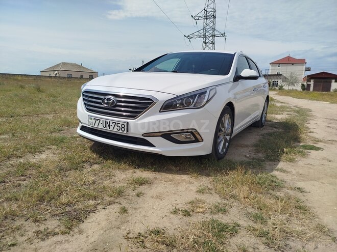 Hyundai Sonata-1