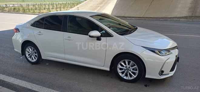 Toyota Corolla-8