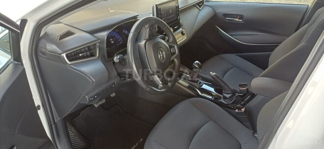 Toyota Corolla-16