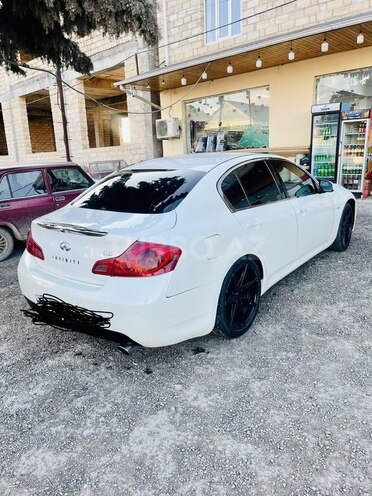 Infiniti G35-4