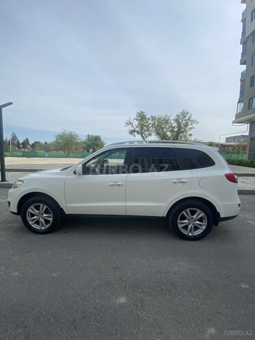 Hyundai Santa Fe-8