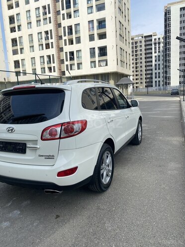 Hyundai Santa Fe-9