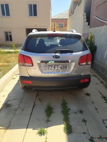 Kia Sorento-9
