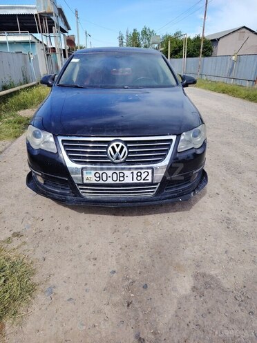 Volkswagen Passat-11