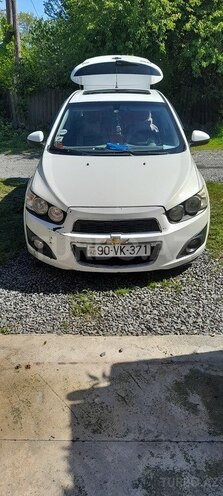 Chevrolet Aveo-4
