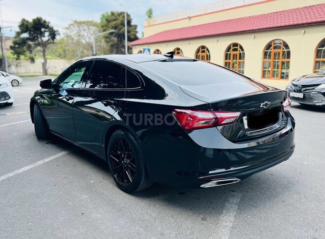 Chevrolet Malibu-8