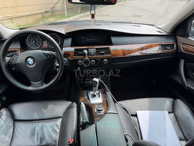BMW 528-3