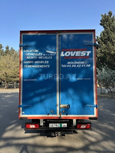 Ford Transit-6