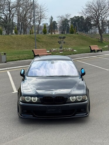 BMW 525-2