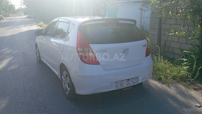Hyundai i30-7