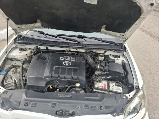 Toyota Corolla-4