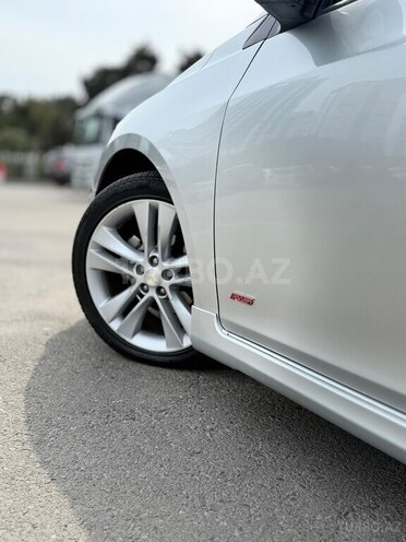 Chevrolet Cruze-7