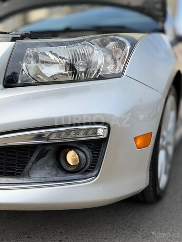 Chevrolet Cruze-17