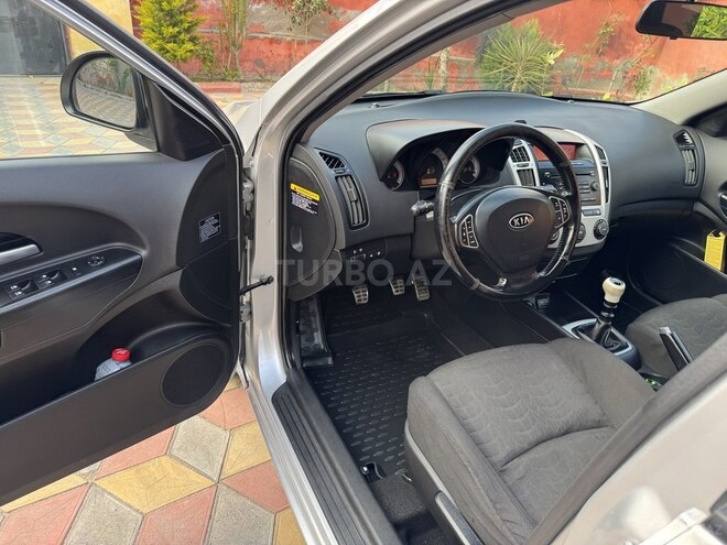 Kia Ceed SW-10
