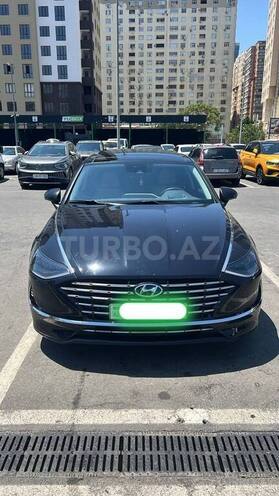 Hyundai Sonata-1