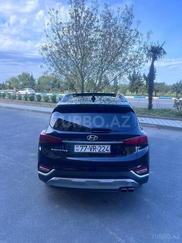 Hyundai Santa Fe-10