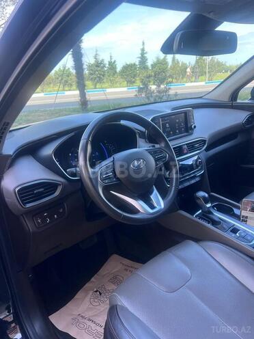 Hyundai Santa Fe-4