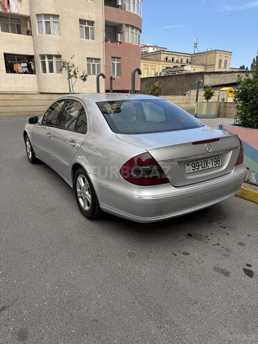 Mercedes E 220-7
