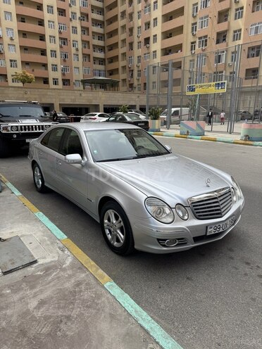 Mercedes E 220-3