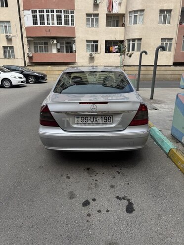 Mercedes E 220-6