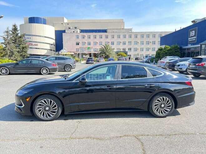 Hyundai Sonata-20