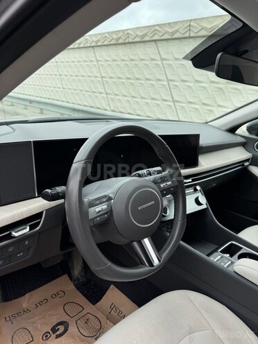 Hyundai Sonata-9