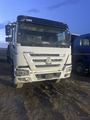 HOWO Sinotruk-1