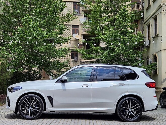 BMW X5-8