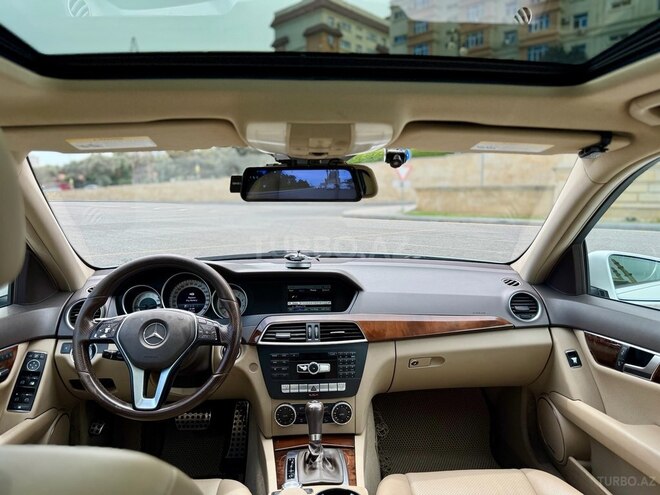 Mercedes C 250-7