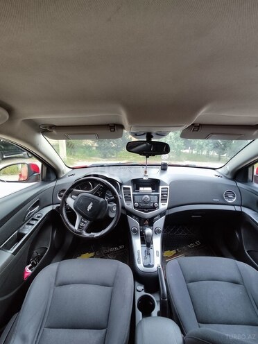 Chevrolet Cruze-8