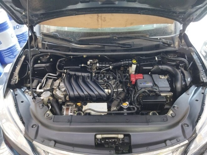 Nissan Sentra-9