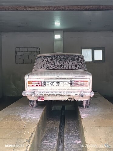 LADA (VAZ) 2106-7